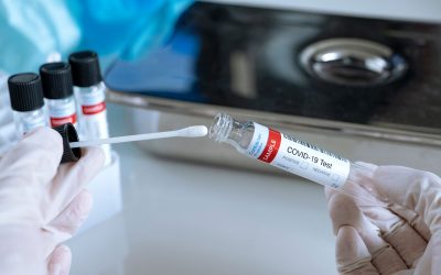 Due tamponi e certificato per tornare in classe