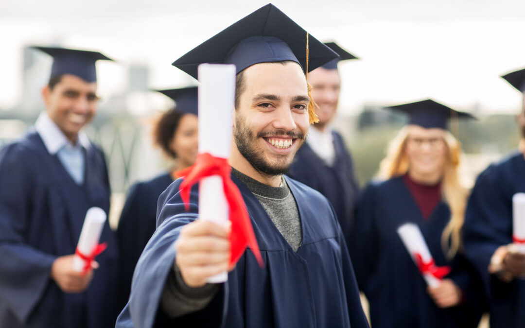 Laurea abilitante per psicologi, farmacisti, veterinari e odontoiatri: sempre più vicino l’obiettivo del ministro Manfredi
