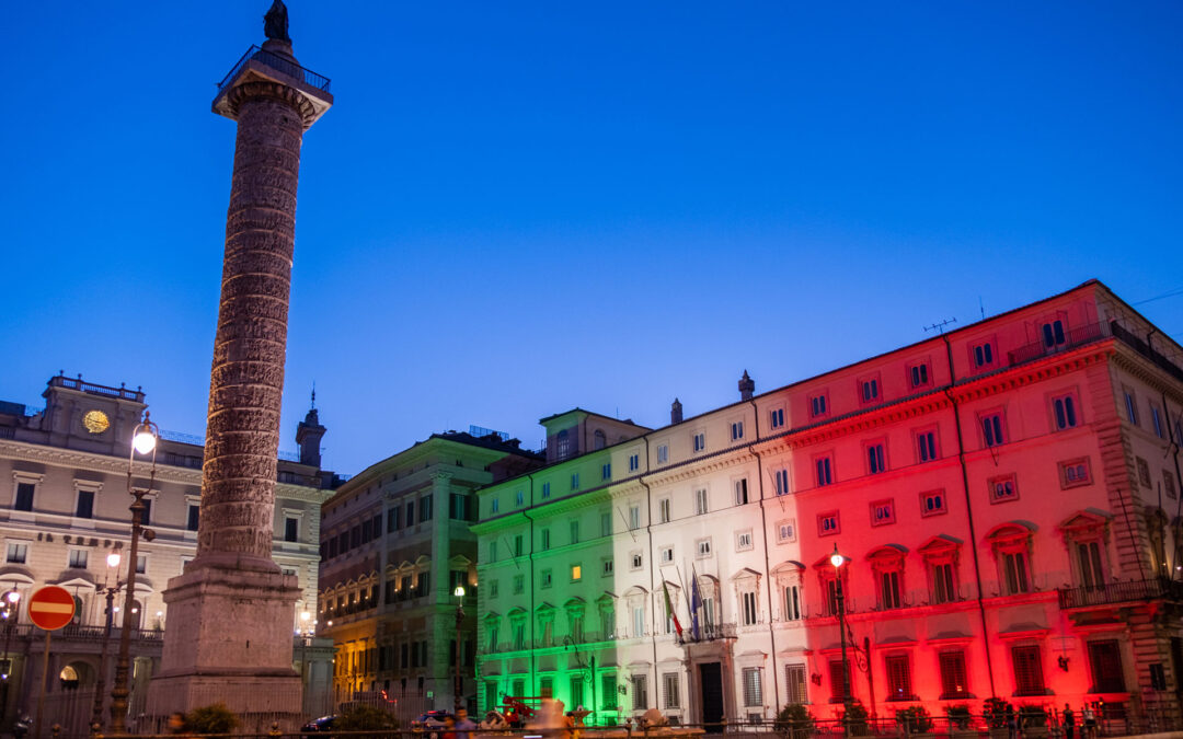 Nuovo DPCM: M5S e Italia Viva vogliono scuole aperte anche nelle zone rosse fino alla prima media. Ma obbligo mascherine anche da seduti