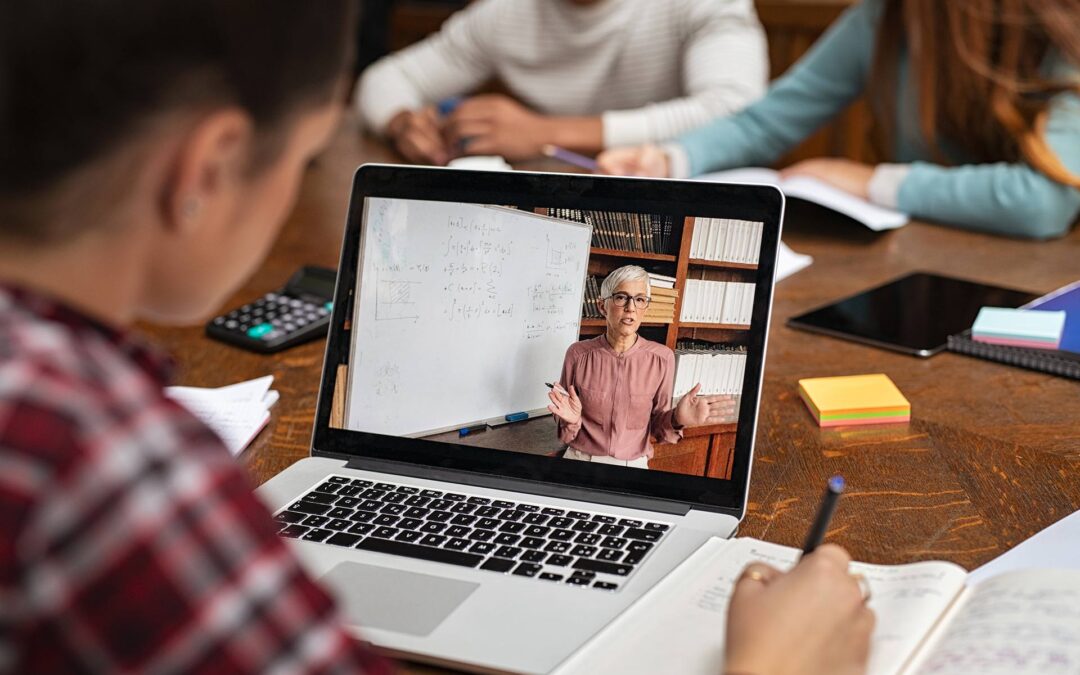 La Dad mette in crisi anche i prof, nelle scuole arrivano gli psicologi