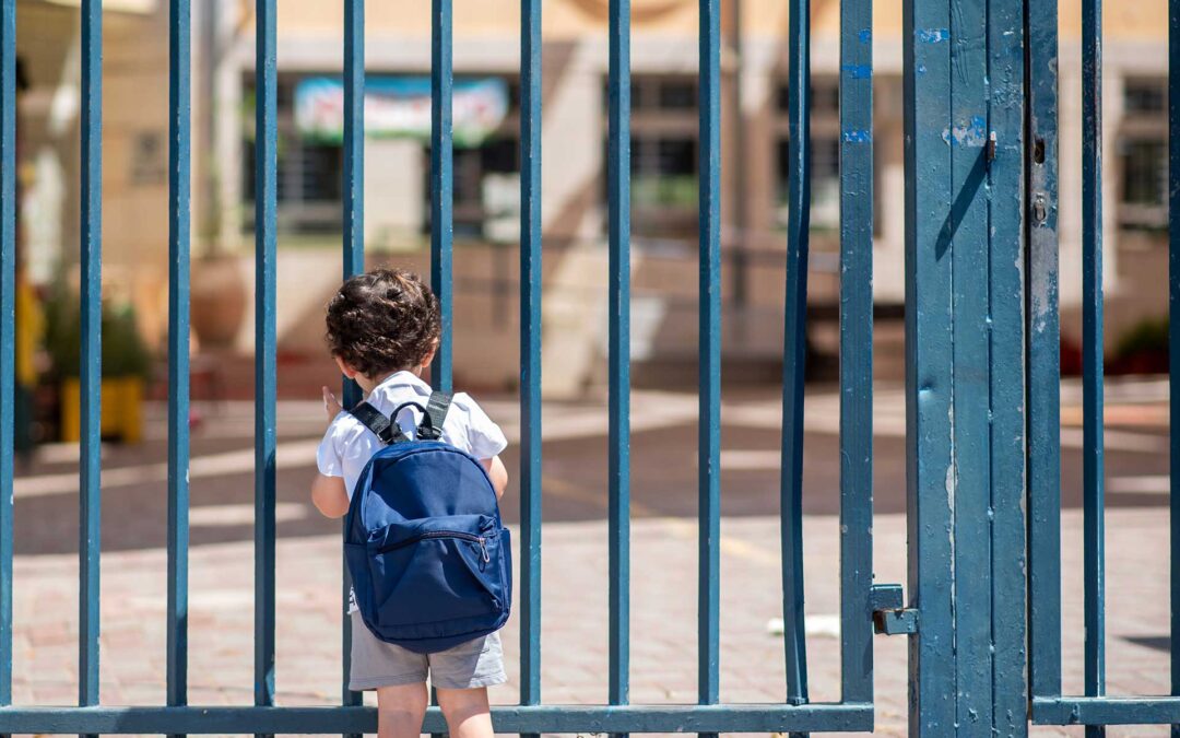 L’infettivologo Andreoni: meglio chiudere le scuole