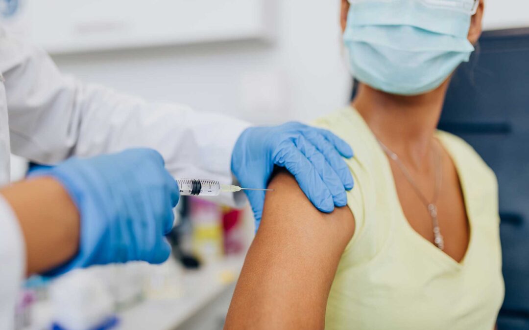 Vaccino Covid, quasi 400mila le dosi somministrate a docenti e Ata.