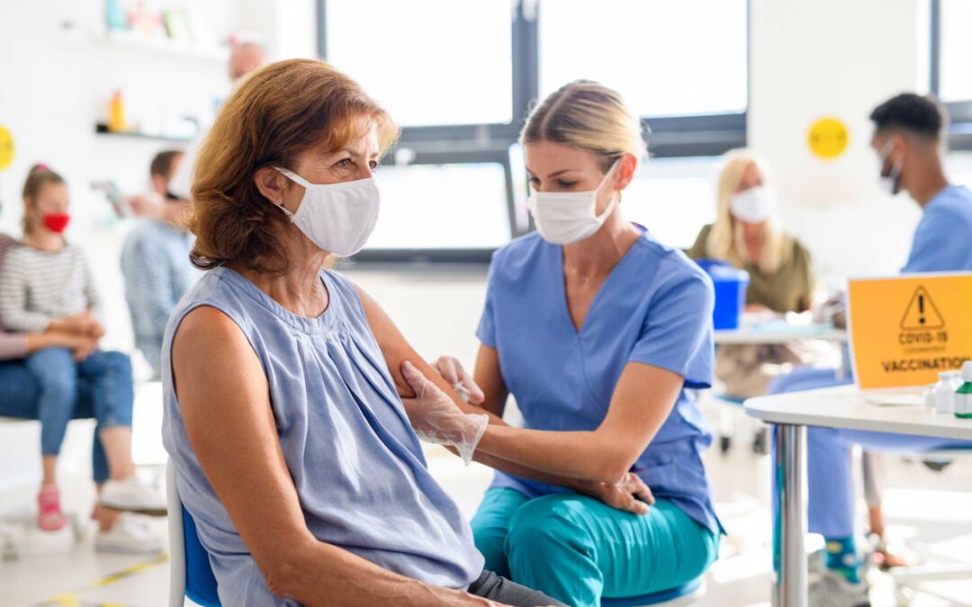 Scuola, più tracciamenti e vaccini. Il governo prepara la riapertura