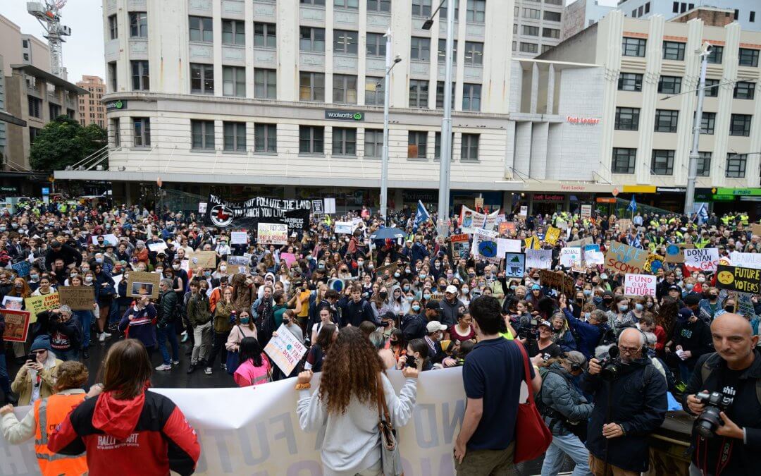 Lezioni finite, inizia la protesta: oggi sindacati in piazza