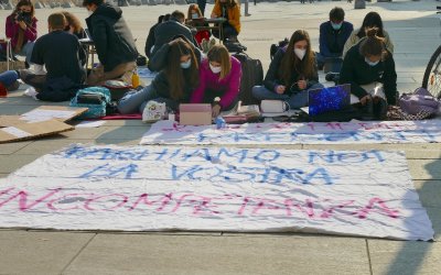 SCUOLA: SINDACATI E PRESIDI SUL PIEDE DI GUERRA