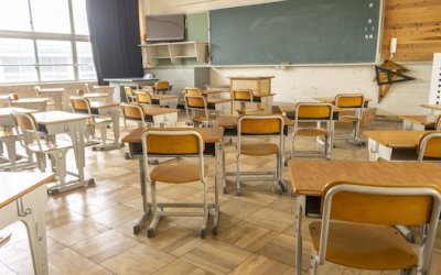 Spazi scolastici e benessere psicologico: quando l’architettura delle aule condiziona la mente