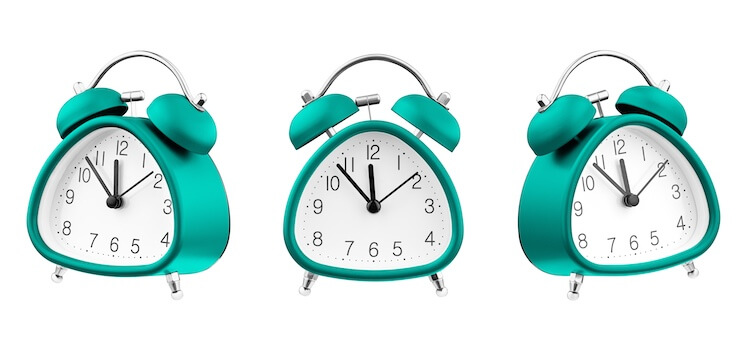 Collection,Of,Modern,Green,Analog,Alarm,Clocks,With,A,Unique